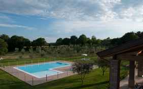 Flacher Einstieg in den Pool